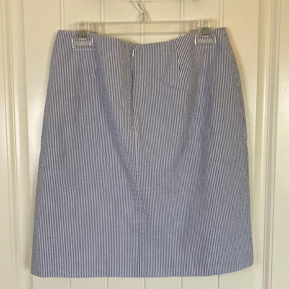 Brooks Brothers Womens Classic Blue White Striped Seersucker Pencil Skirt SZ 10P - Picture 4 of 9